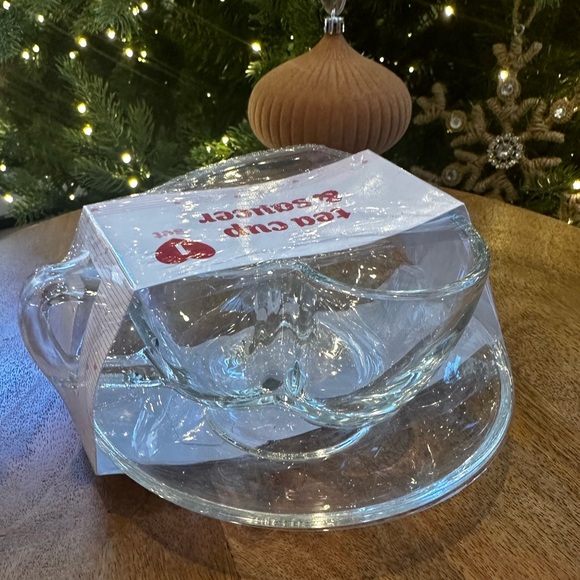 Target playground dollar spot heart shaped mug coffee tea glass saucer Valentine - Picture 10 of 10